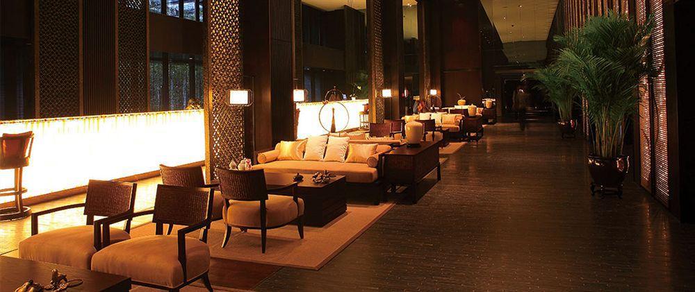 Gloria Plaza Hotel Dongsheng Пекин Экстерьер фото