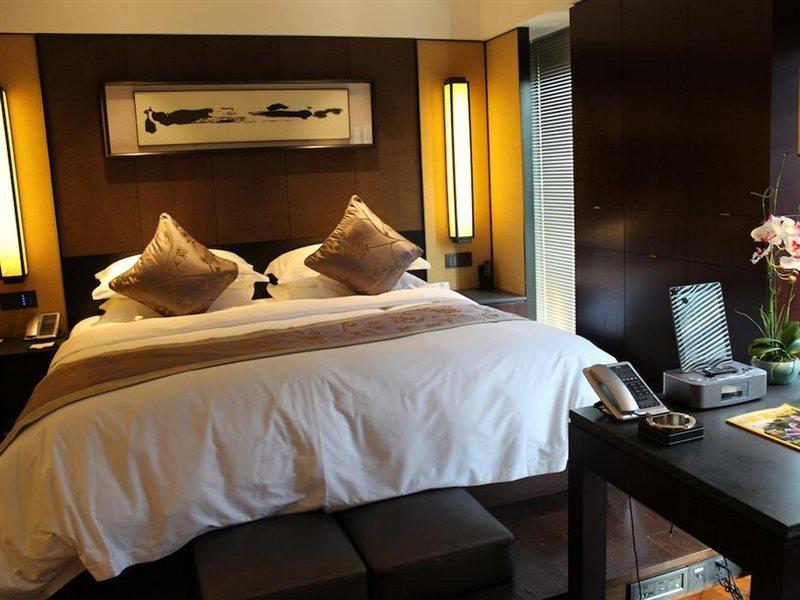 Gloria Plaza Hotel Dongsheng Пекин Экстерьер фото