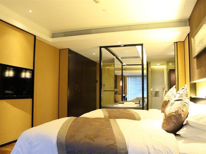 Gloria Plaza Hotel Dongsheng Пекин Экстерьер фото
