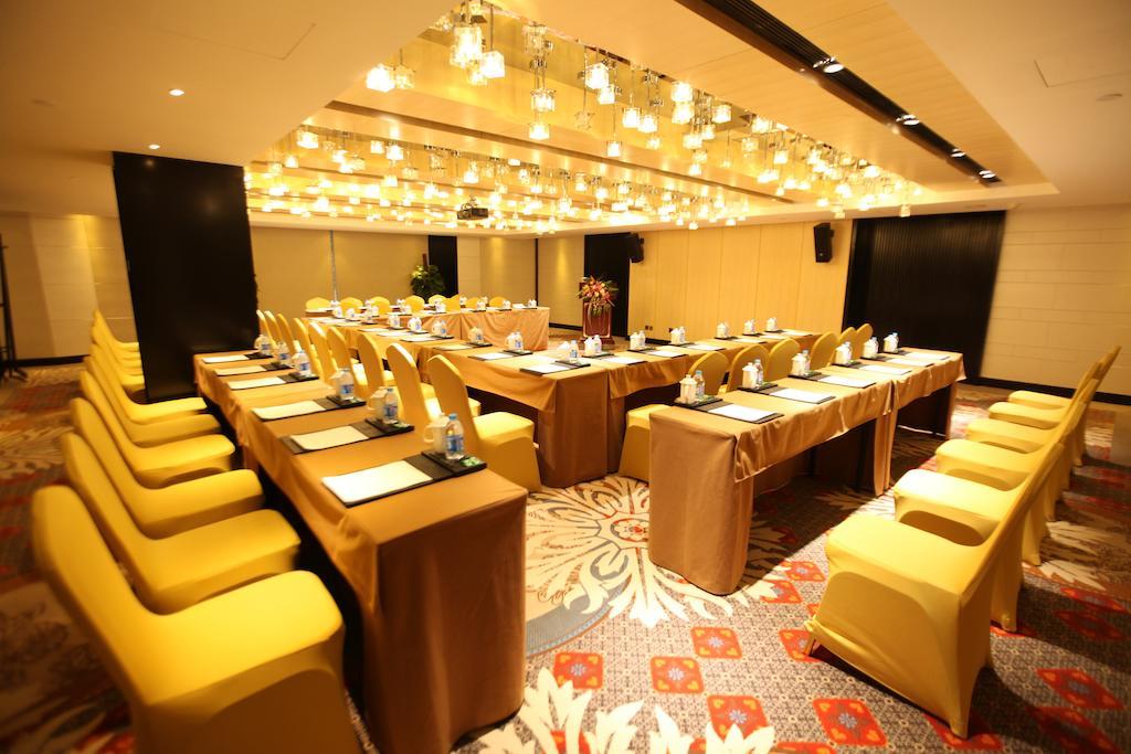 Gloria Plaza Hotel Dongsheng Пекин Экстерьер фото