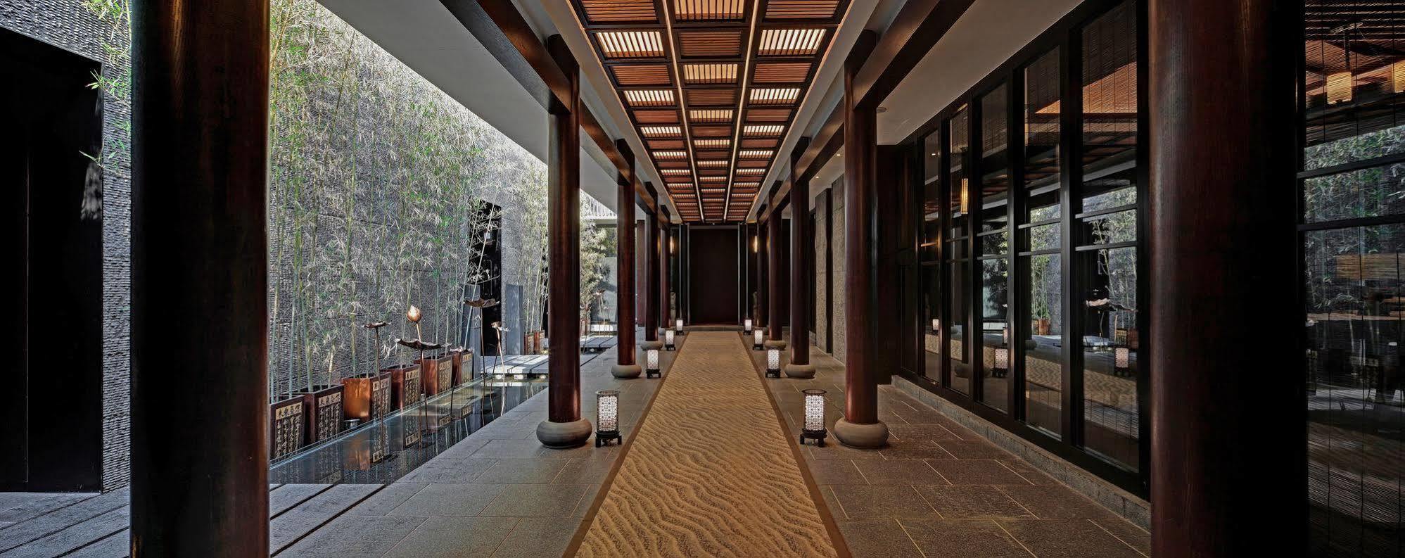Gloria Plaza Hotel Dongsheng Пекин Экстерьер фото